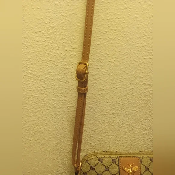 ("ALREADY GONE") CROSSBODY PURSE - Picture 7 of 11